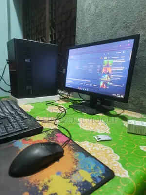 Desktop Computer Samsung 8GB Intel Core I3 SSD 128GB