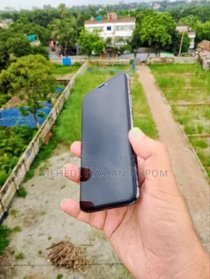 Apple iPhone X 64 GB Black