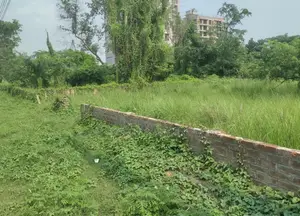 এন ব্লক ২৪ কাঠা প্লট বিক্রি, দুই পাশের রাস্তা দক্ষিণ উত্তরমুখী