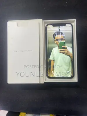 Apple iPhone X 64 GB White
