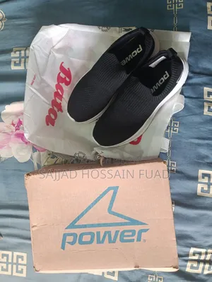 পাওয়ার কালো ক্যাজুয়াল জুতো – ভালো অবস্থা