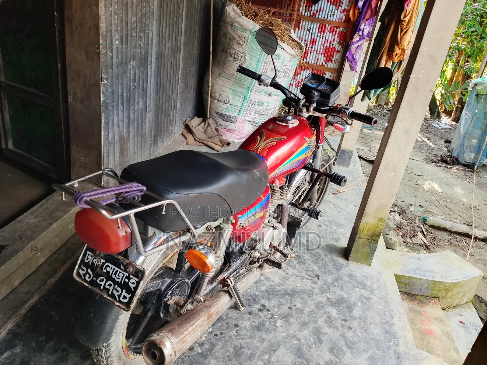 Honda 2006 Red