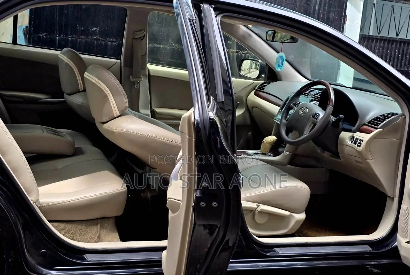 Toyota Allion 2012 Black