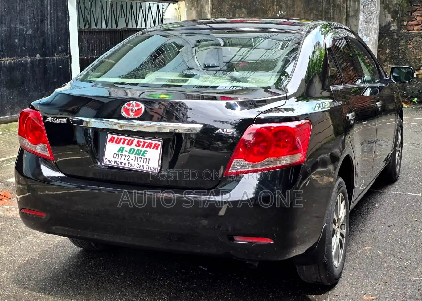 Toyota Allion 2012 Black