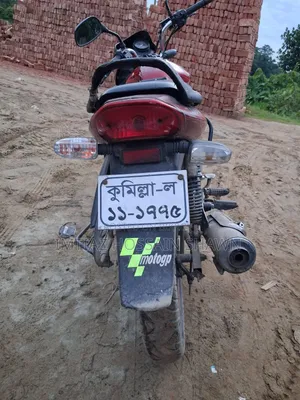 বাজাজ ডিসকভার ১৩৫ ২০১১ লাল