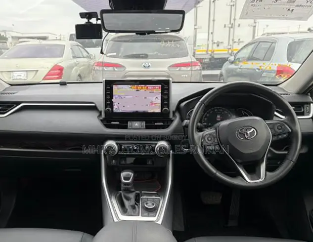 টয়োটা RAV4 ২০২১ গ্রে