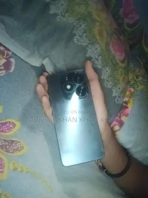 Tecno Spark 20C 128 GB Black