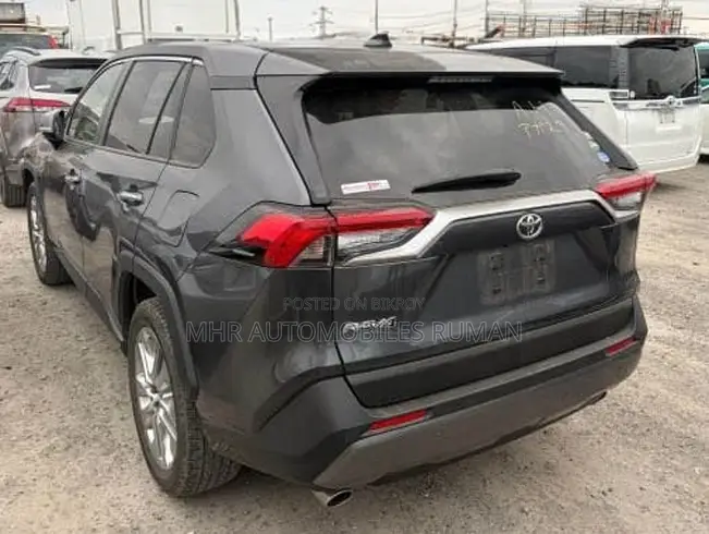 টয়োটা RAV4 ২০২১ গ্রে