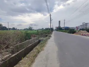 5 Katha North Facing Plot Sell on 60 Feet Road, N Block