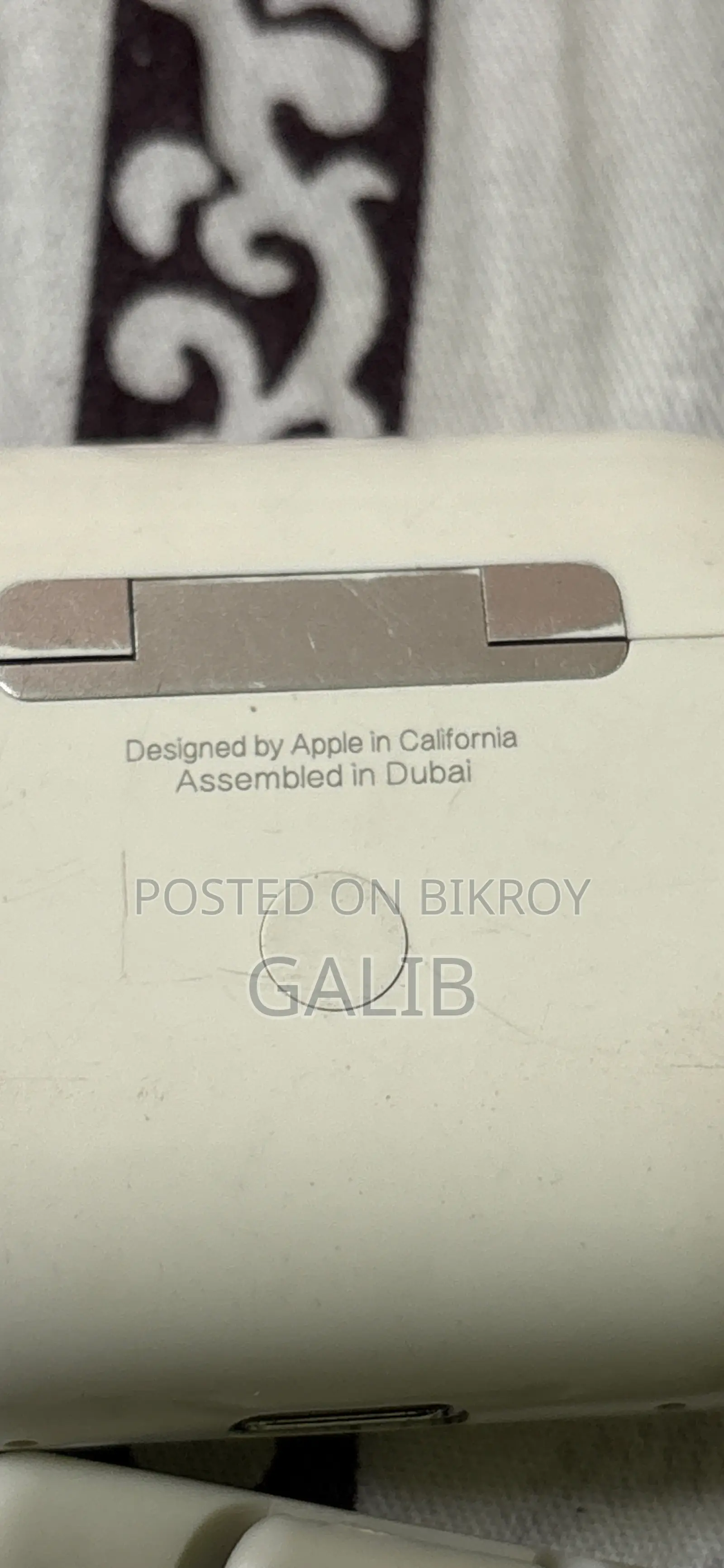 অ্যাপল ২য় প্রজন্মের এয়ারপডস