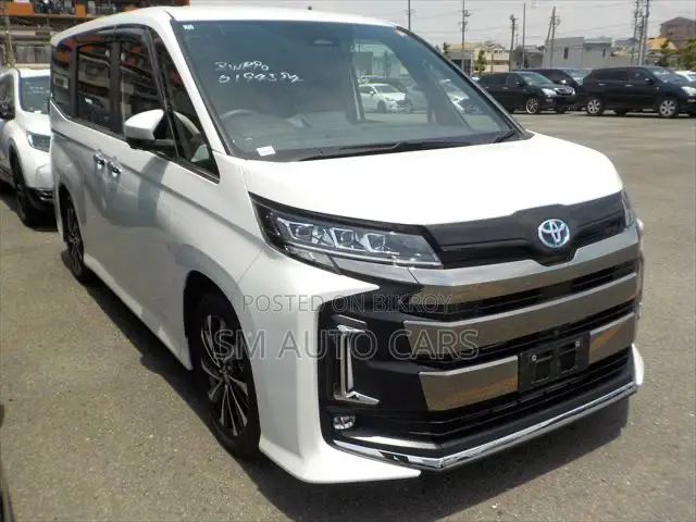 Toyota Noah 2024 Pearl