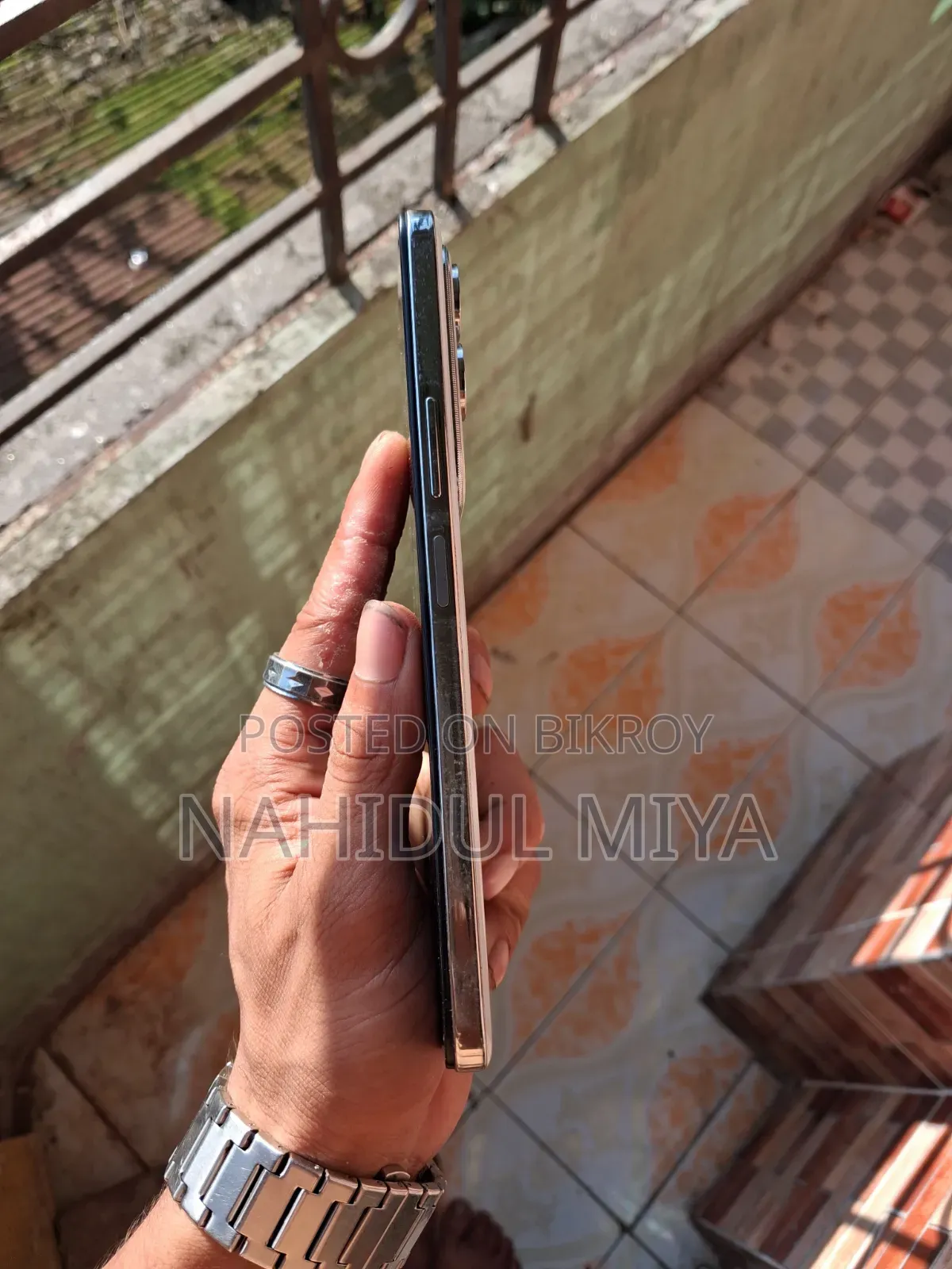 Vivo Y29s 256 GB Bronze