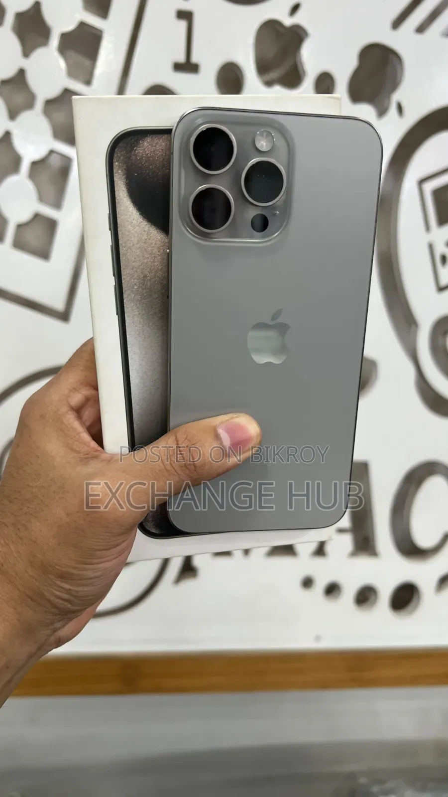 Apple iPhone 15 Pro Max 256 GB Gray