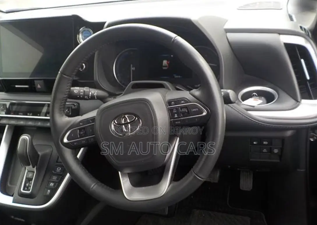 Toyota Voxy 2022 Black