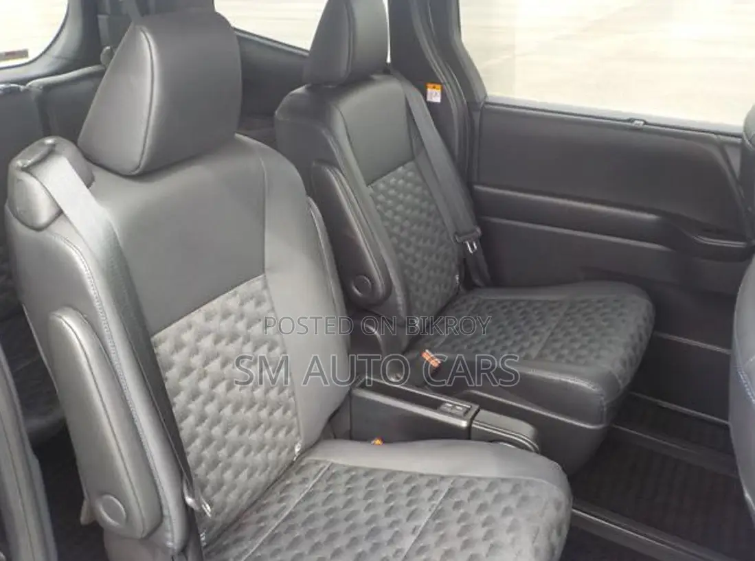 Toyota Voxy 2022 Black