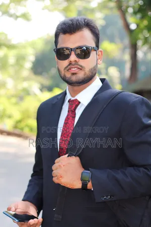 Experienced auto car driver.