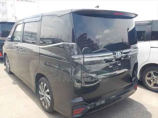 Toyota Voxy 2023 Black