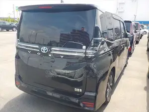 Toyota Voxy 2023 Black