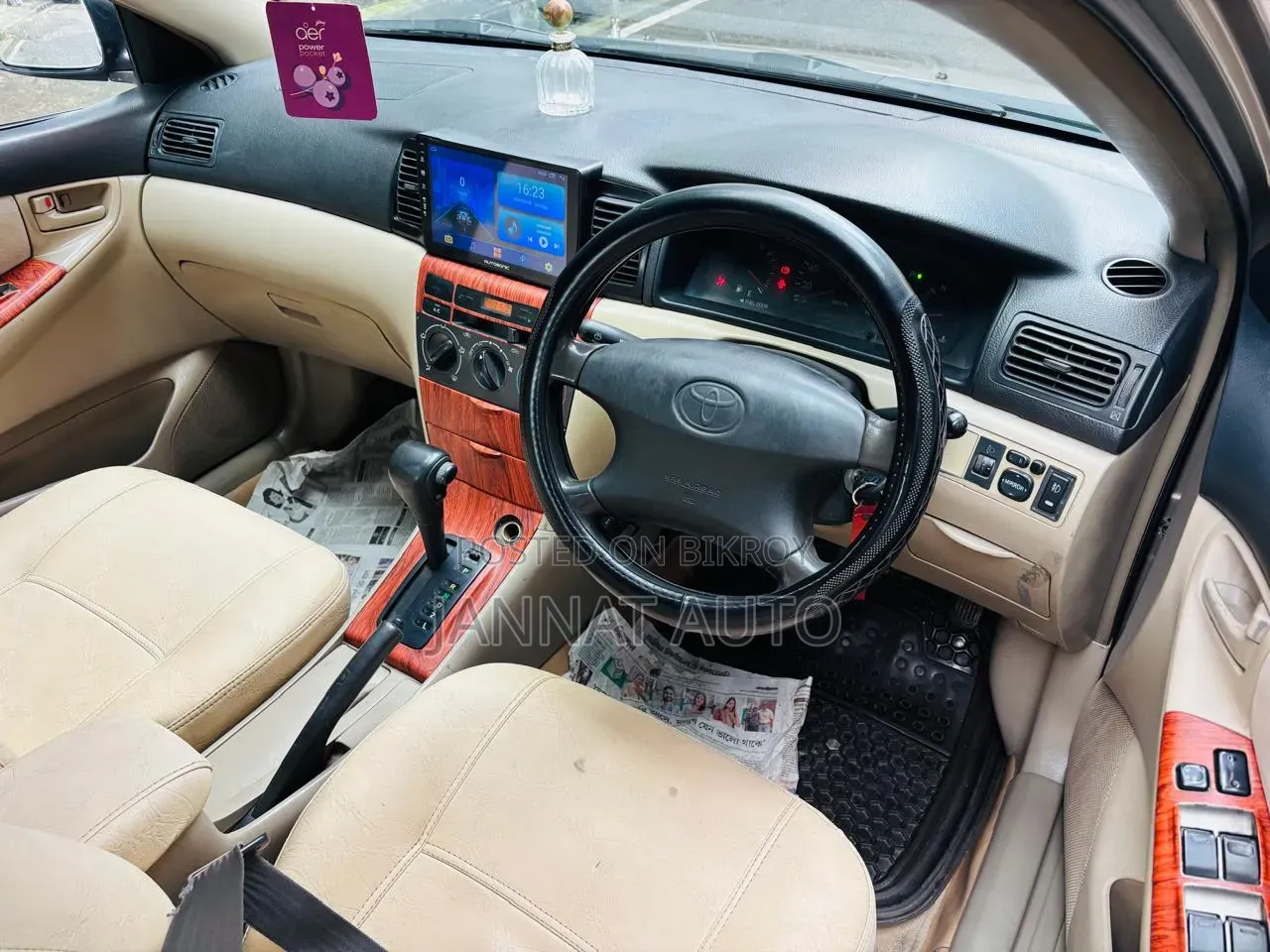 Toyota Corolla 2001 Beige