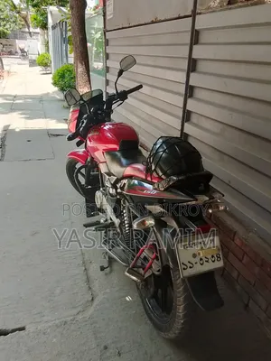 Bajaj Pulsar 150 2013 Red