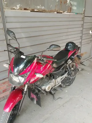 Bajaj Pulsar 150 2013 Red