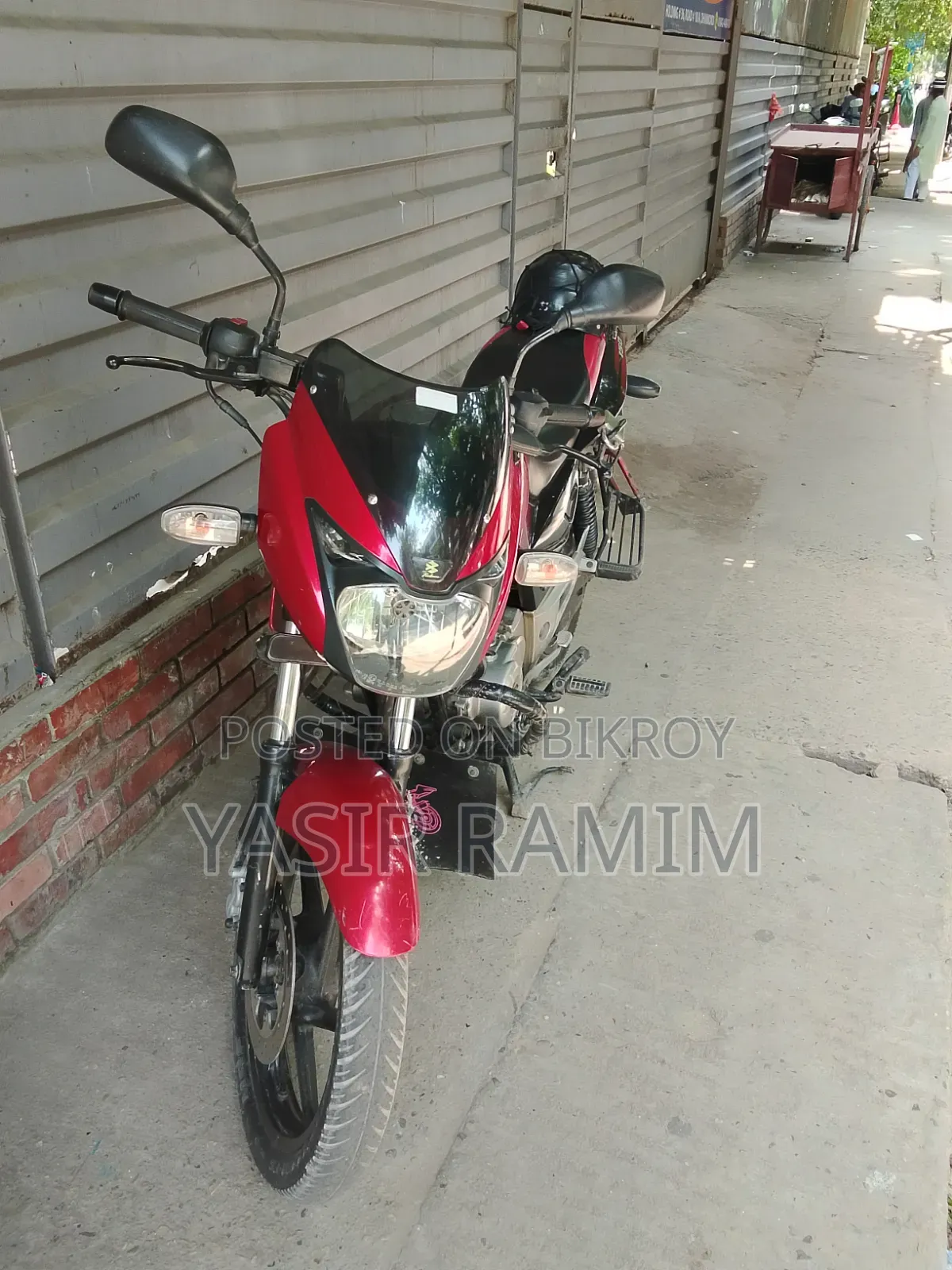 Bajaj Pulsar 150 2013 Red