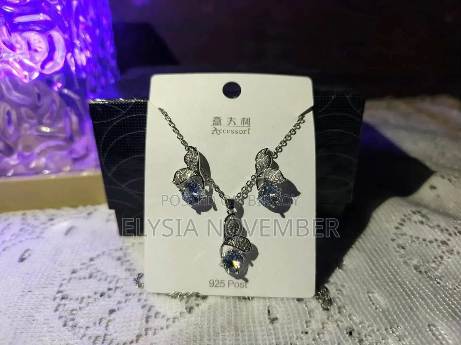 Neck and Earring Set