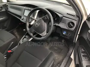 Toyota Corolla Fielder 1.5 Hybrid Front-Wheel Drive 2021 White