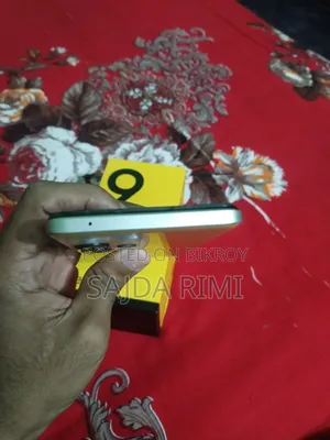 রিয়েলমি ৯ ১২৮ জিবি সবুজ