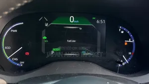 Toyota Yaris Cross 2021 Pearl