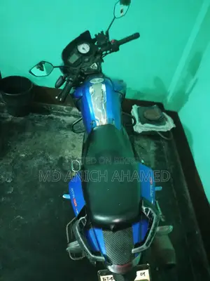 TVS Apache RTR 160 2V 2016 Blue