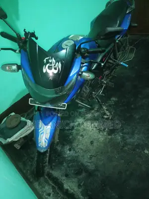 TVS Apache RTR 160 2V 2016 Blue