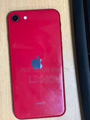 Apple iPhone SE (2020) 64 GB Red