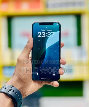 অ্যাপল আইফোন এক্সএস ২৫৬ জিবি গোল্ড