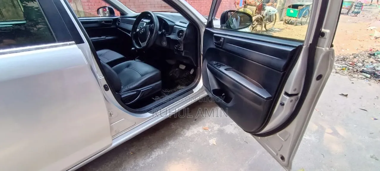 Toyota Axio 2015 Silver