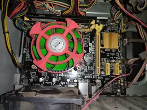 Desktop Computer Asus A4110 8GB Intel Core i3 HDD 2TB