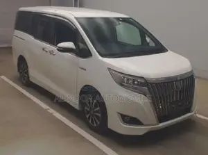 Toyota Esquire 2021 Pearl
