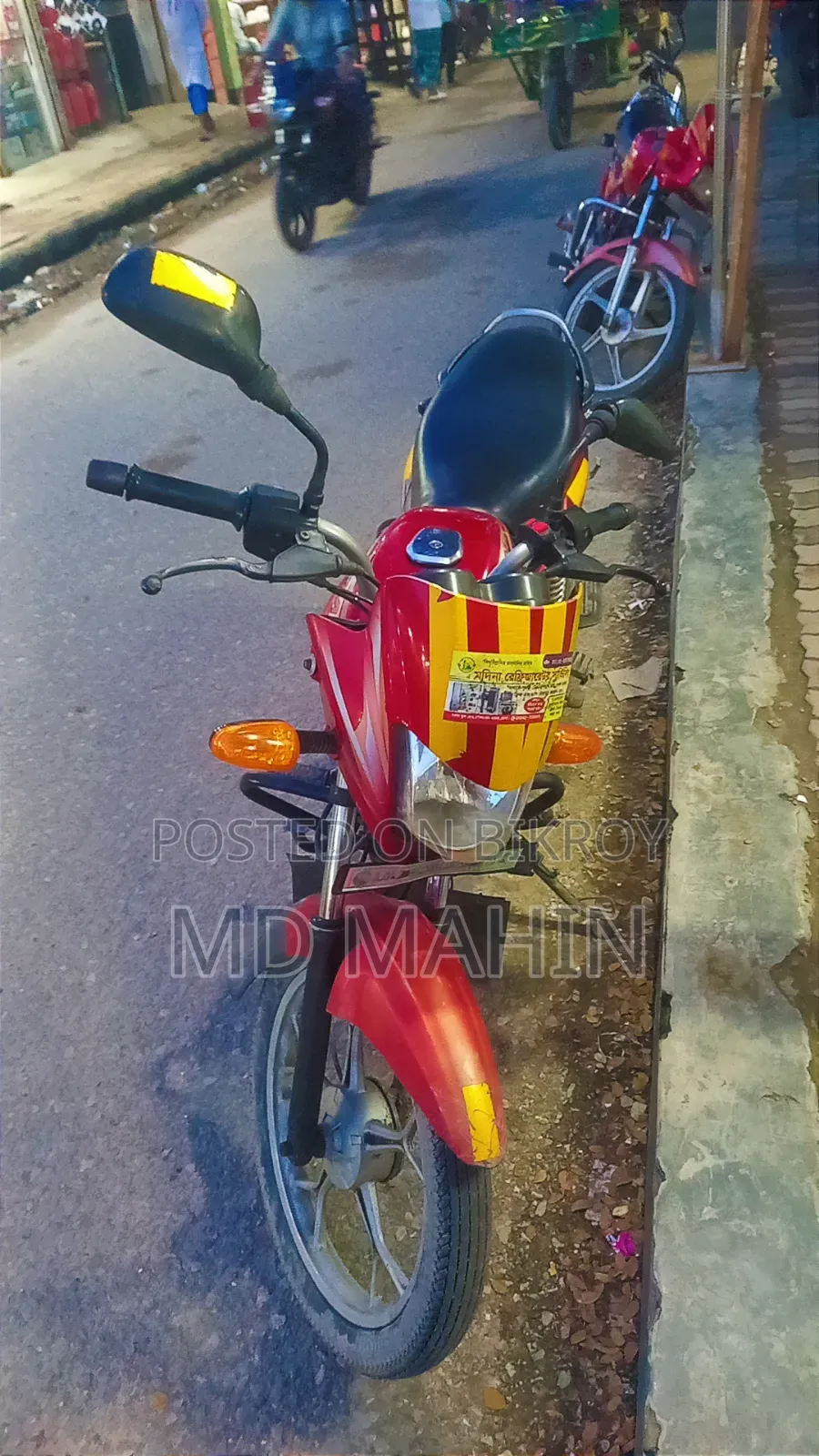Bajaj Platina 100 2018 Red