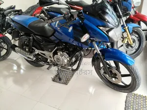 বাজাজ পালসার ১৫০ ২০১৫ নীল