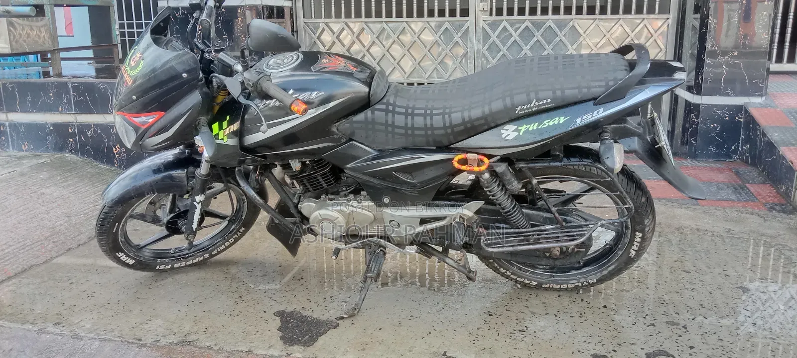 বাজাজ পালসার ১৫০ ২০১৫ ব্ল্যাক