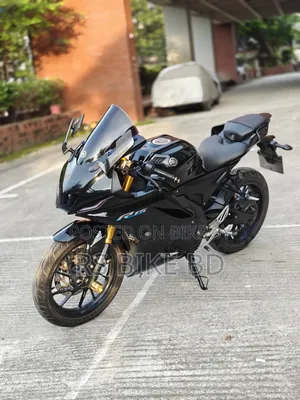 Yamaha R15M 2023 Black