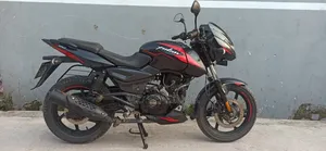 বাজাজ পালসার ১৫০ ২০২২ ব্ল্যাক