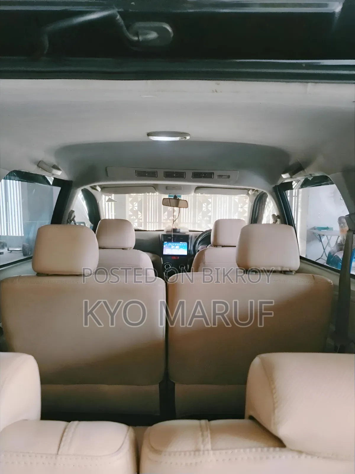 Toyota Avanza 2012 Black