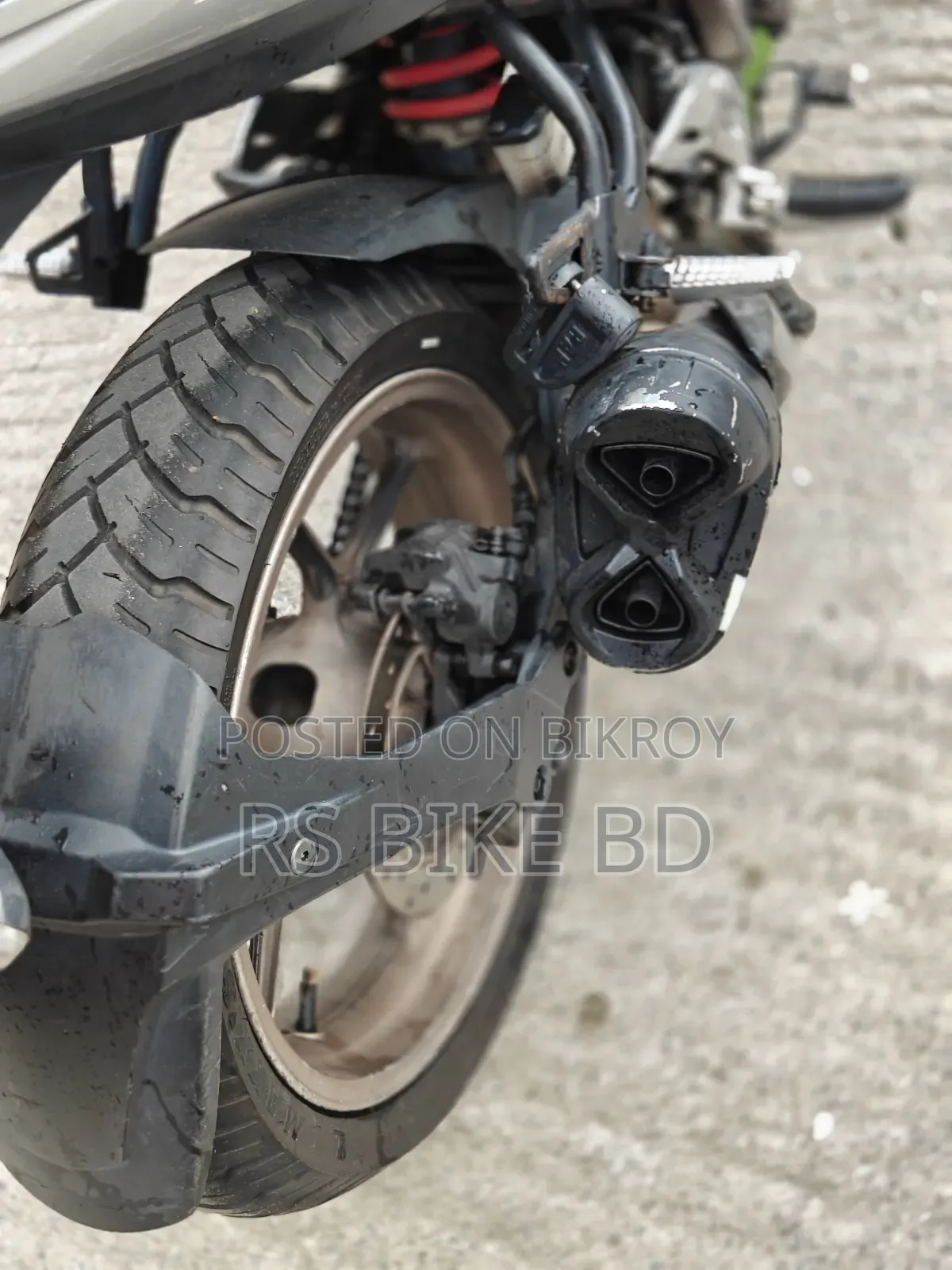 সুজুকি গিক্সার এসএফ ২০২১ গ্রে