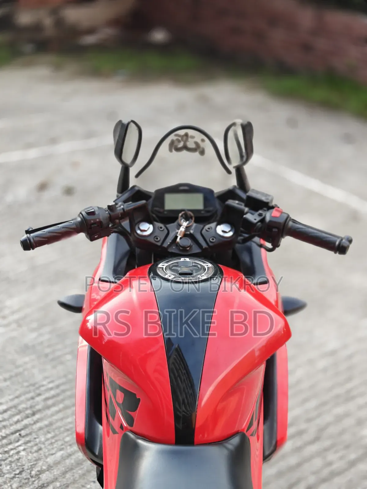 Suzuki Gixxer SF 2022 Red