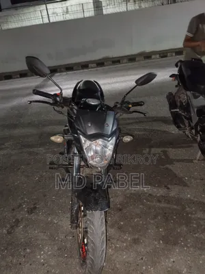 সুজুকি জিক্সার ২০১৯ ব্ল্যাক