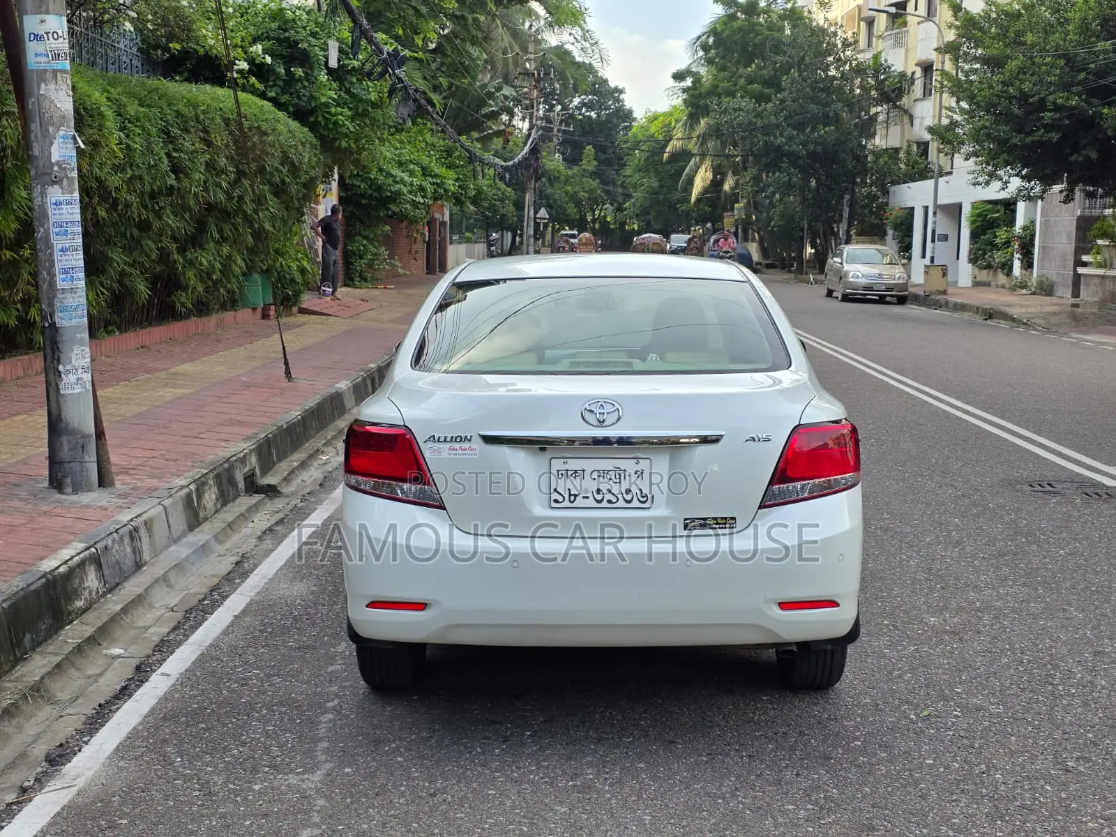 টয়োটা অ্যালিওন ২০২০ সাদা