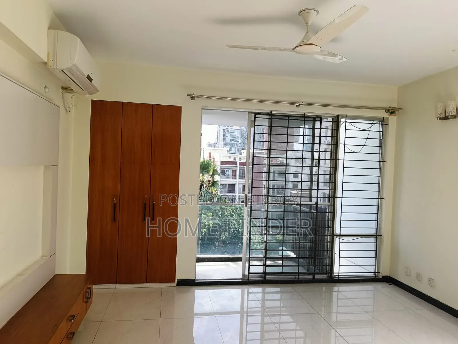 গুলশানে ৪ বেডরুমের অ্যাপার্টমেন্ট ভাড়ার জন্য