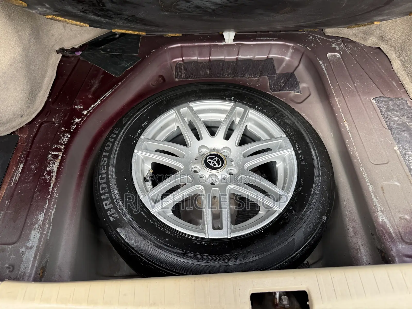 টয়োটা প্রমিও ১.৫ ফ্রন্ট হুইল ড্রাইভ ২০১৩ মেরুন