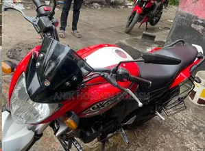 Yamaha FZ 2015 Red
